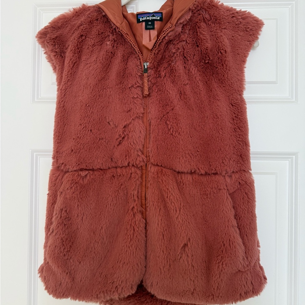 Patagonia Vest in Warm Orange